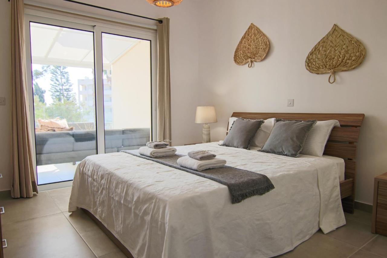 Phaedrus Living Seaview Luxury Flat Limnaria 153 Apartman Paphos Kültér fotó